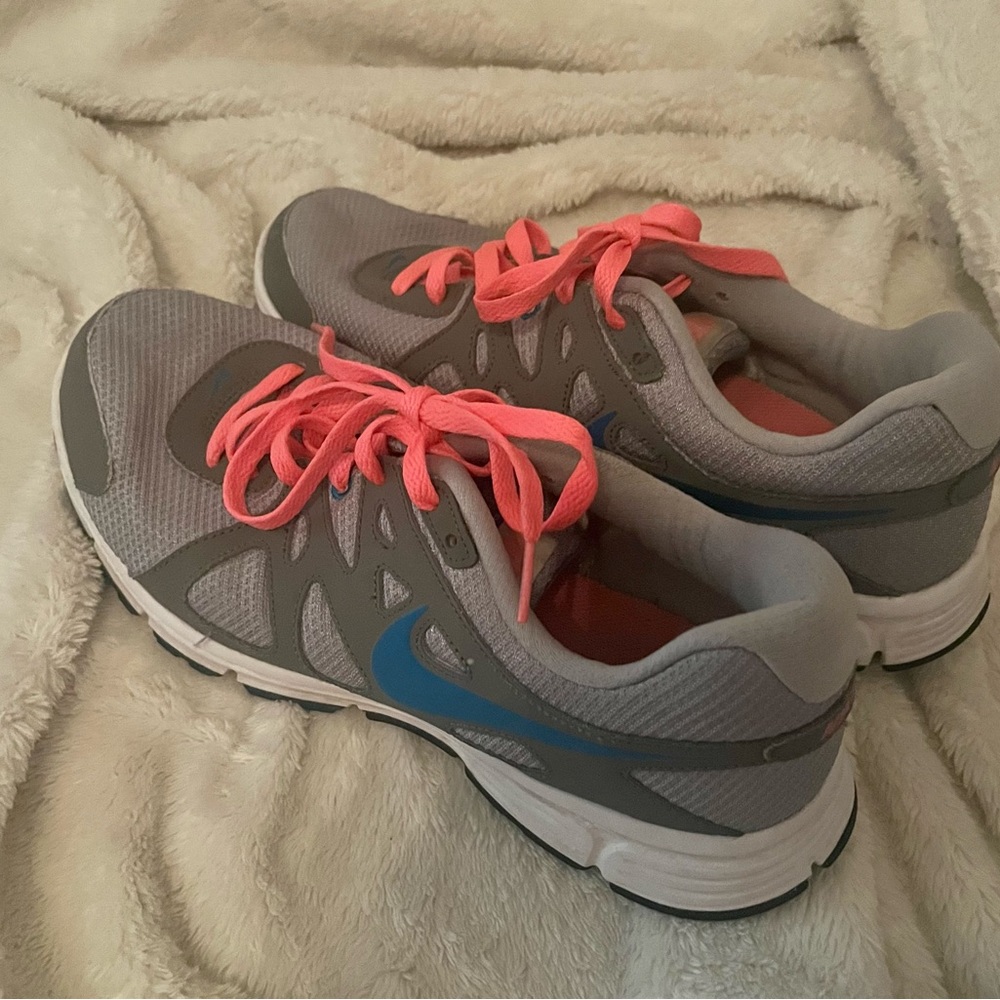 Nike Revolution 2 sneakers- size 11